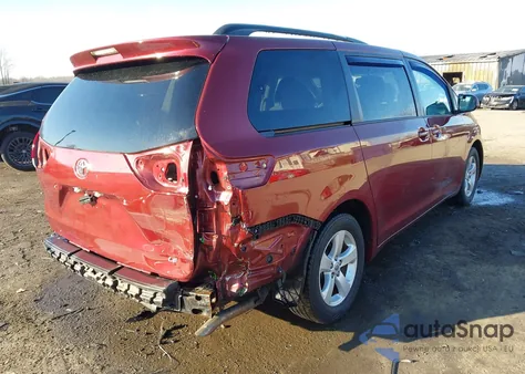 2013 Toyota Sienna Le V6 8 Passenger из США, поврежденный, VIN 5TDKK3DC8DS339214